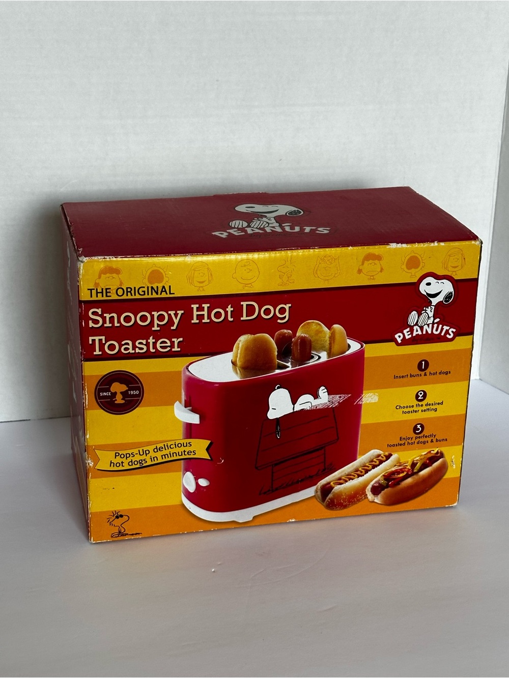 Snoopy Hot Dog Toaster Box